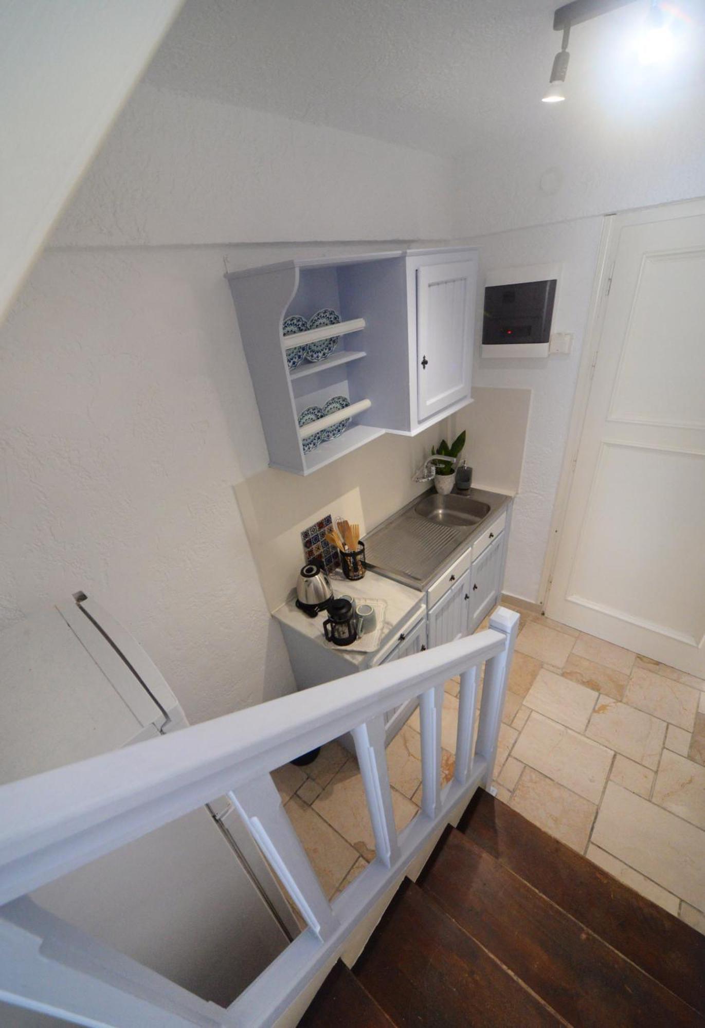Anthelia Apartments Myrties 外观 照片