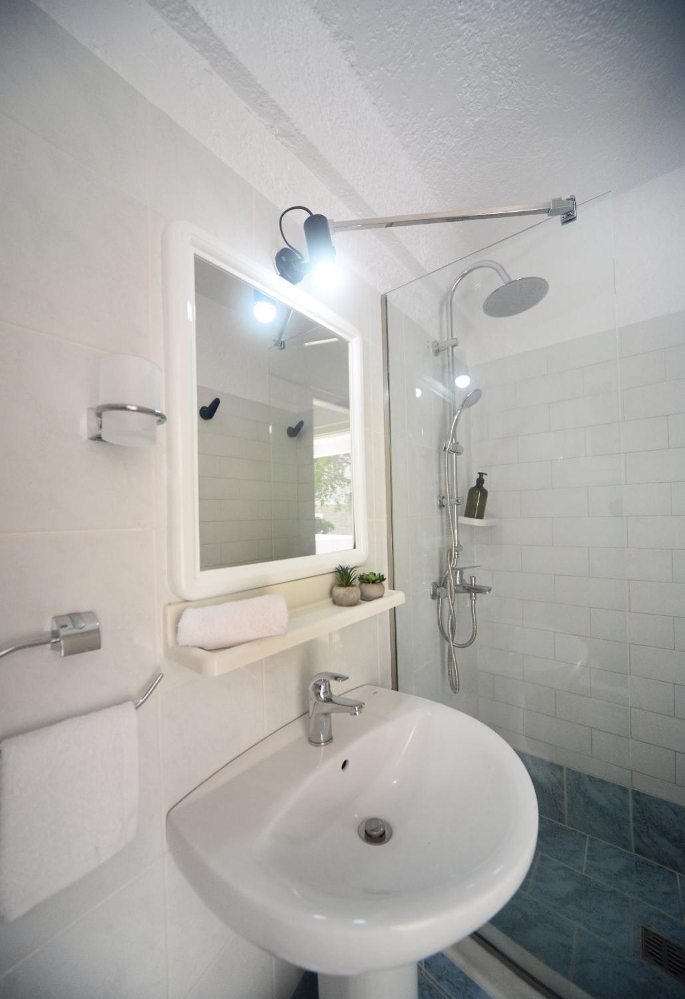 Anthelia Apartments Myrties 外观 照片